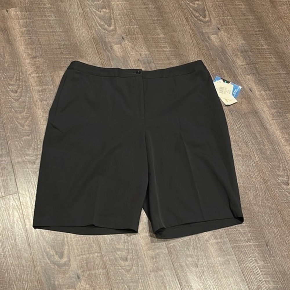EP Pro tour tech golf shorts
